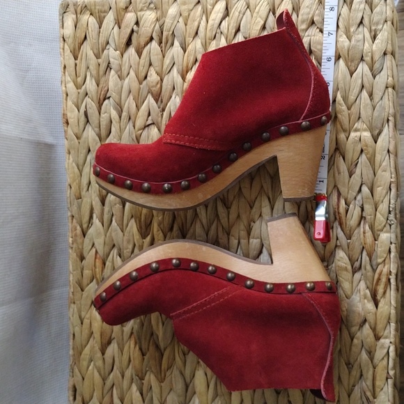 Pedro Garcià red suede studded ankle booties 37.5 - Picture 5 of 11